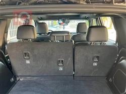 جیپ گراند شیرۆکی